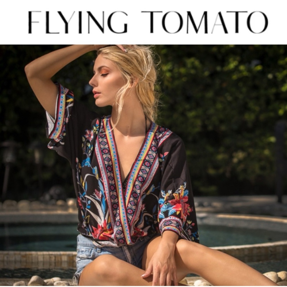 FLYING TOMATO BLACK FLORAL KIMONO SLEEVE BLOUSE